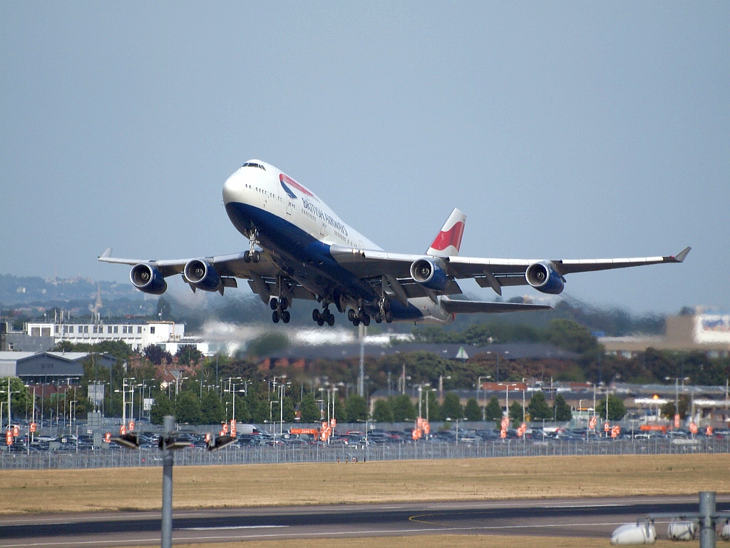 Kliknij obrazek, aby uzyskać większą wersję

Nazwa:	P9014461_B747_BA.jpg
Wyświetleń:	162
Rozmiar:	341,3 KB
ID:	108468