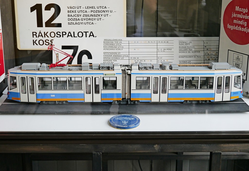 Kliknij obrazek, aby uzyskać większą wersję

Nazwa:	Ganz KCSV-6.jpg
Wyświetleń:	401
Rozmiar:	172,8 KB
ID:	147118