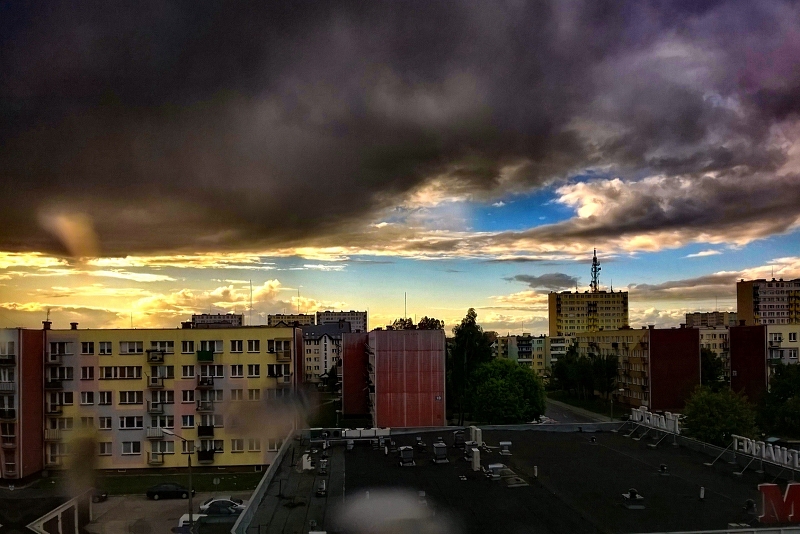 Nazwa:  AdobePhotoshopExpress_04f13a8d5a3b45008dd62b029caaabad_hf-Resiz-800Q100M.jpg
Wyświetleń: 120
Rozmiar:  341,5 KB