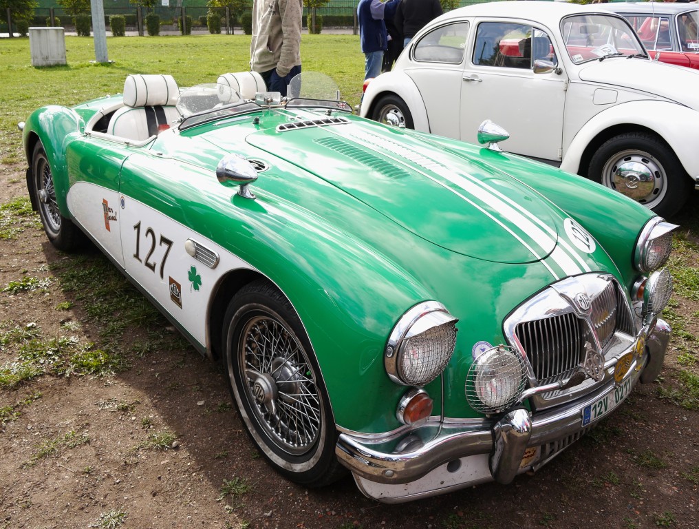 Kliknij obrazek, aby uzyskać większą wersję

Nazwa:	MG MGA (1).jpg
Wyświetleń:	182
Rozmiar:	286,9 KB
ID:	159521