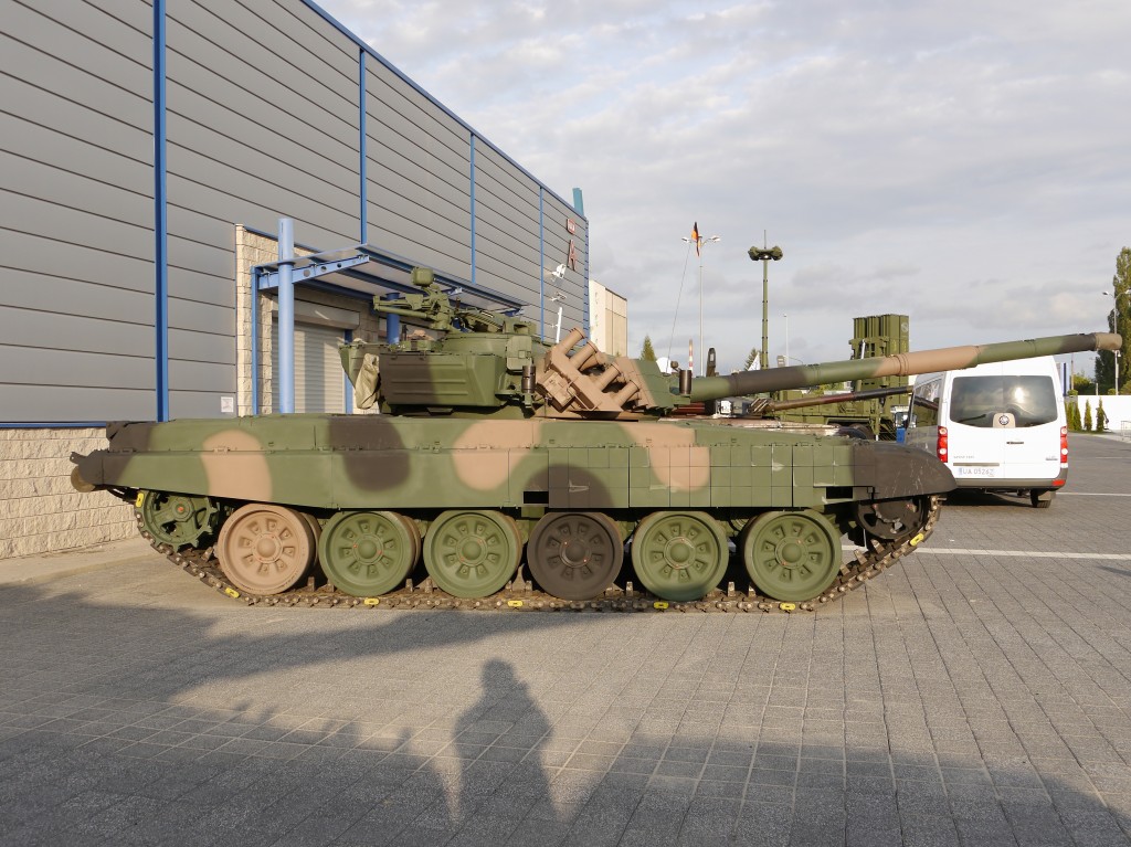 Kliknij obrazek, aby uzyskać większą wersję

Nazwa:	PT-91.jpg
Wyświetleń:	4175
Rozmiar:	207,4 KB
ID:	161635