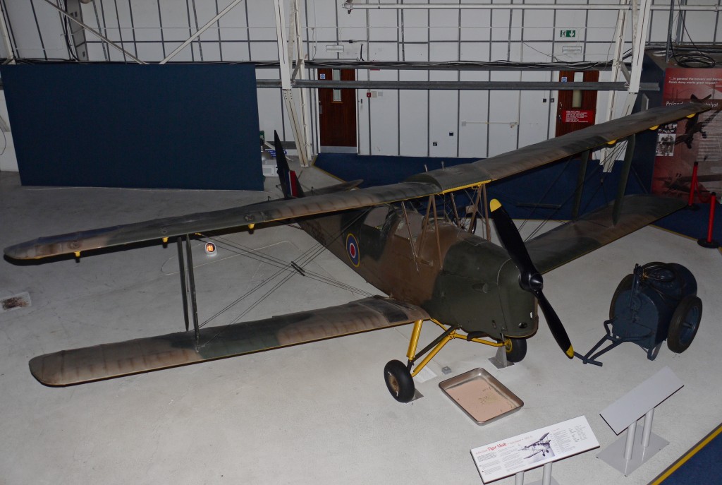 Kliknij obrazek, aby uzyskać większą wersję

Nazwa:	DH.82A.jpg
Wyświetleń:	231
Rozmiar:	139,8 KB
ID:	163104