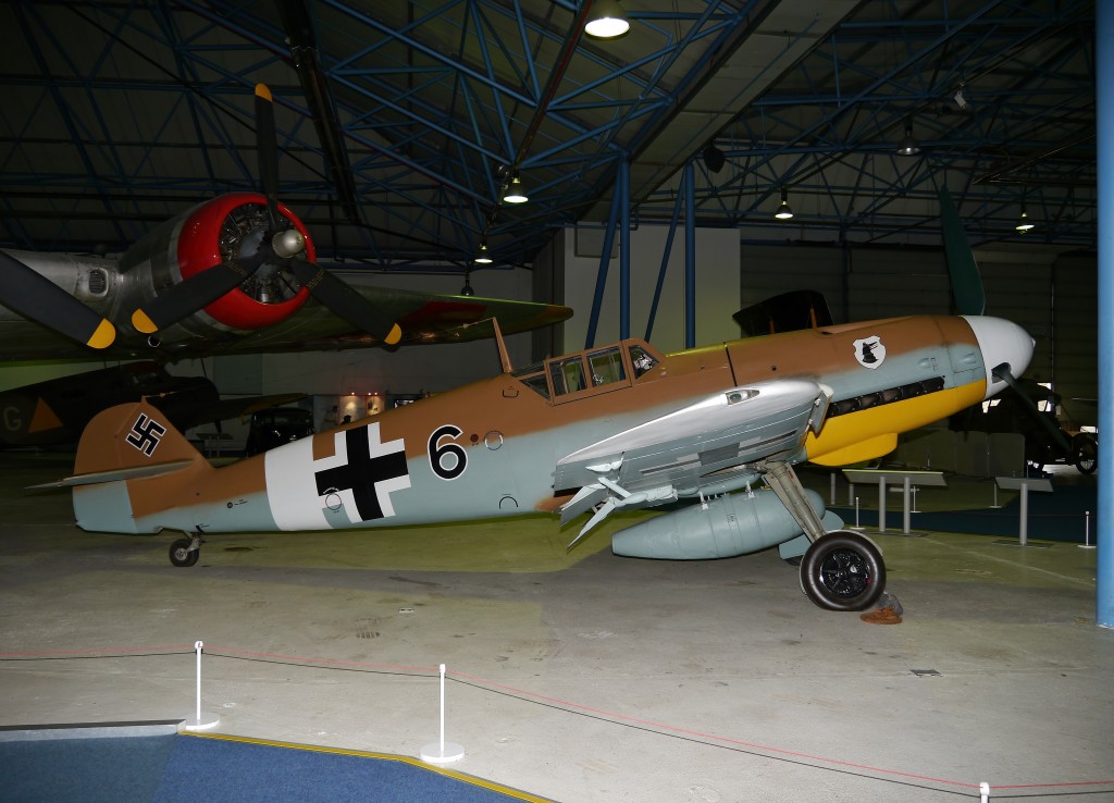 Kliknij obrazek, aby uzyskać większą wersję

Nazwa:	Bf 109 G-2.jpg
Wyświetleń:	327
Rozmiar:	152,3 KB
ID:	163434