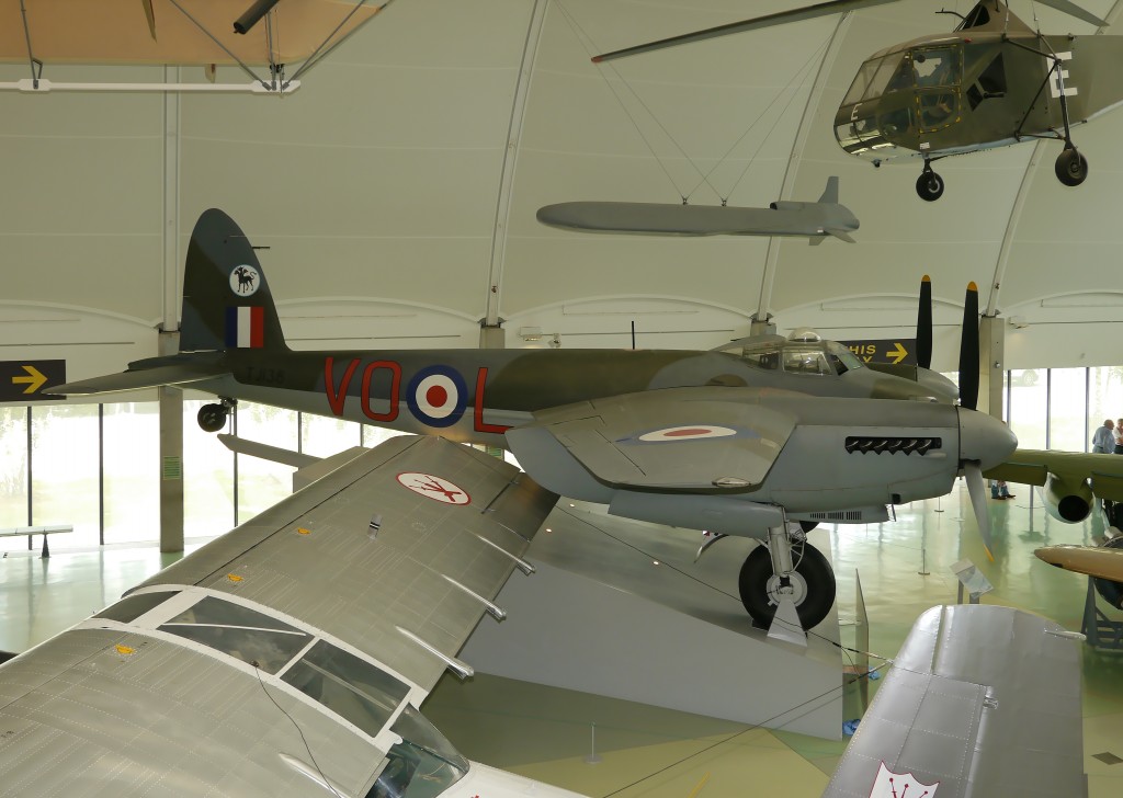 Kliknij obrazek, aby uzyskać większą wersję

Nazwa:	DH.98.jpg
Wyświetleń:	348
Rozmiar:	123,8 KB
ID:	164240