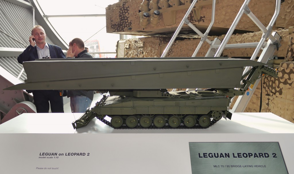 Kliknij obrazek, aby uzyskać większą wersję

Nazwa:	Leguan.jpg
Wyświetleń:	297
Rozmiar:	135,4 KB
ID:	165012