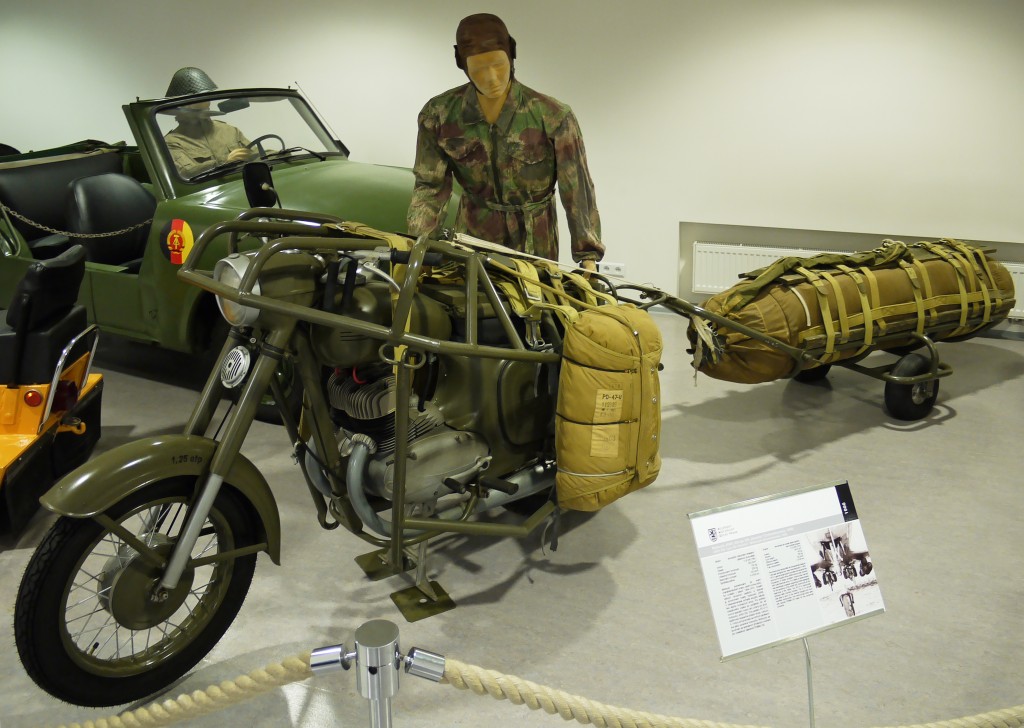 Kliknij obrazek, aby uzyskać większą wersję

Nazwa:	Jawa 360 (PDMM-130).jpg
Wyświetleń:	1045
Rozmiar:	162,2 KB
ID:	165446