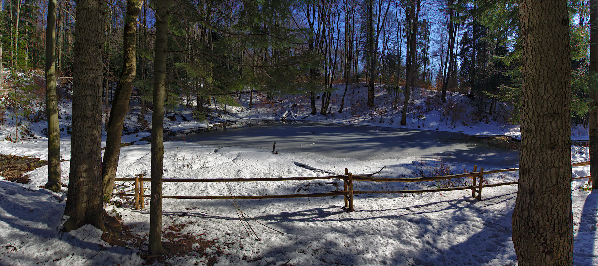 Kliknij obrazek, aby uzyskać większą wersję

Nazwa:	P2140356-60.jpg
Wyświetleń:	635
Rozmiar:	753,0 KB
ID:	167464