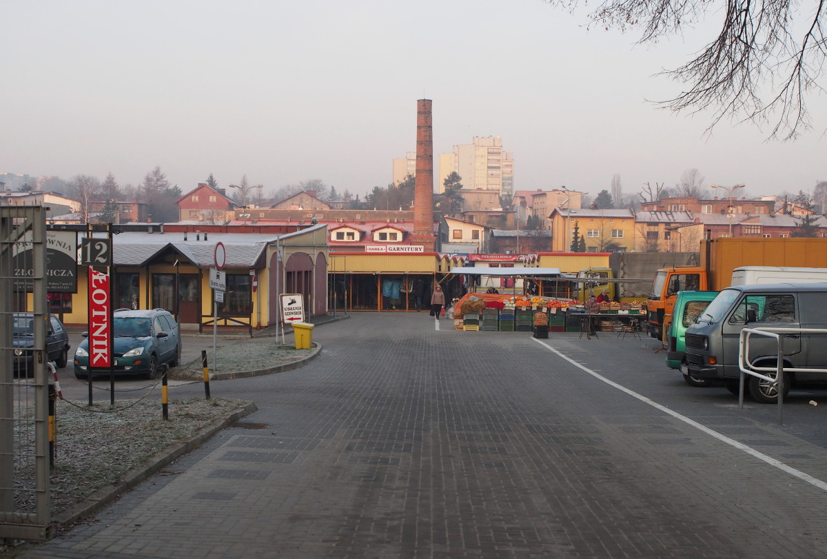 Kliknij obrazek, aby uzyskać większą wersję

Nazwa:	Targ...AB.jpg
Wyświetleń:	244
Rozmiar:	256,5 KB
ID:	168227