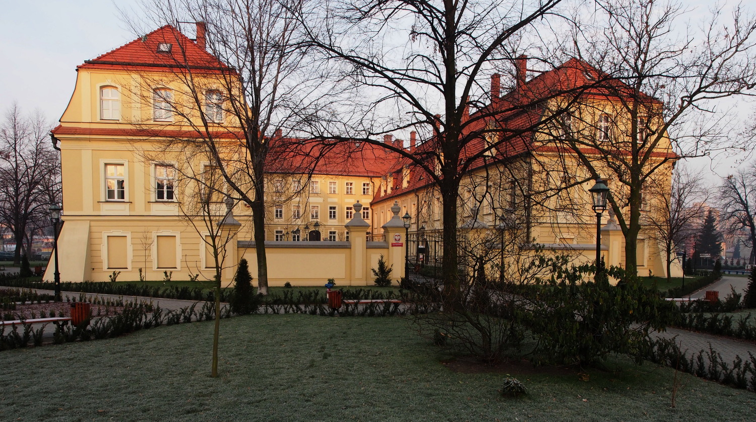 Kliknij obrazek, aby uzyskać większą wersję

Nazwa:	SÄd...BB.jpg
Wyświetleń:	228
Rozmiar:	646,6 KB
ID:	168233