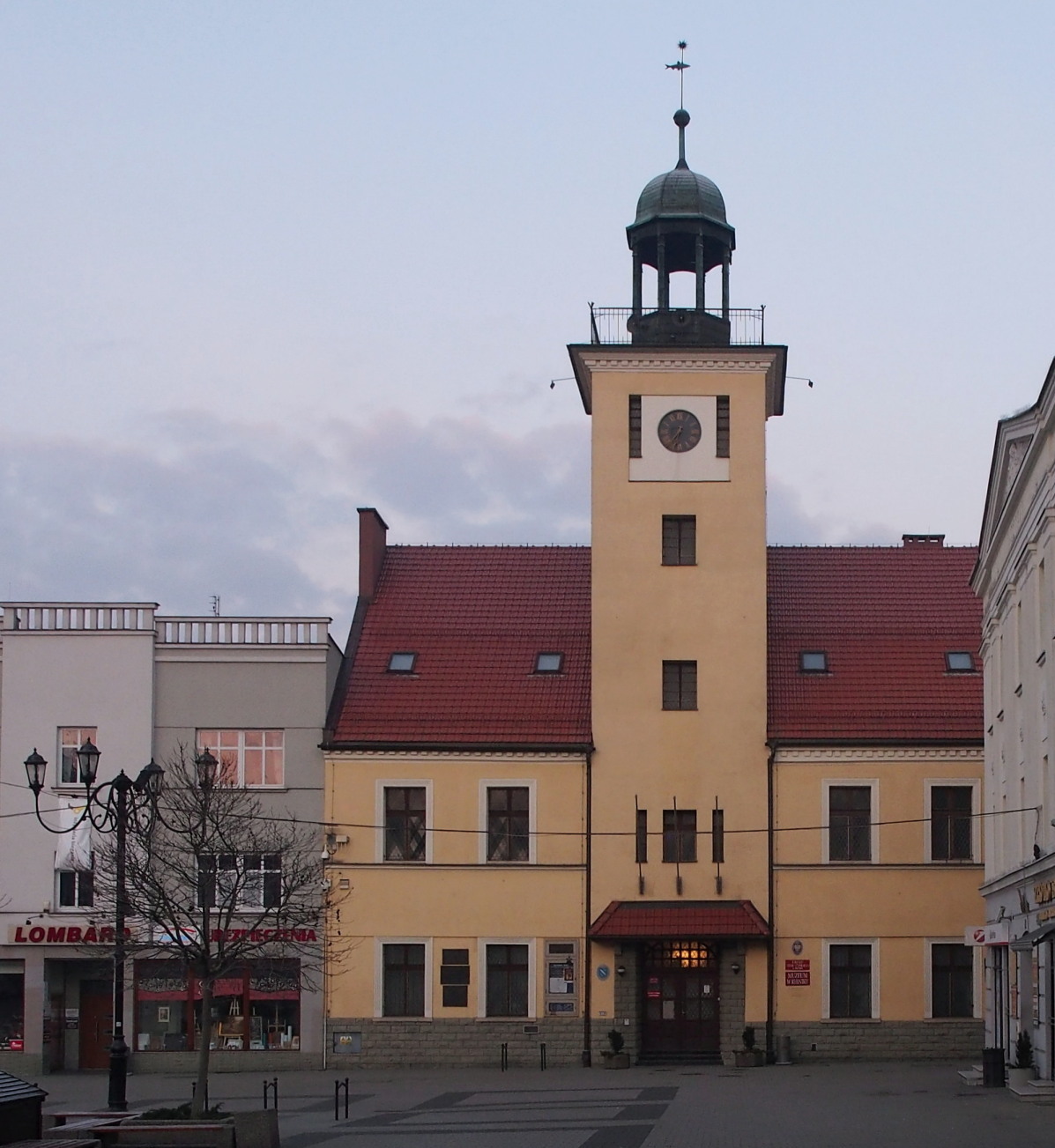 Kliknij obrazek, aby uzyskać większą wersję

Nazwa:	Ratusz...AC.jpg
Wyświetleń:	236
Rozmiar:	289,0 KB
ID:	168234