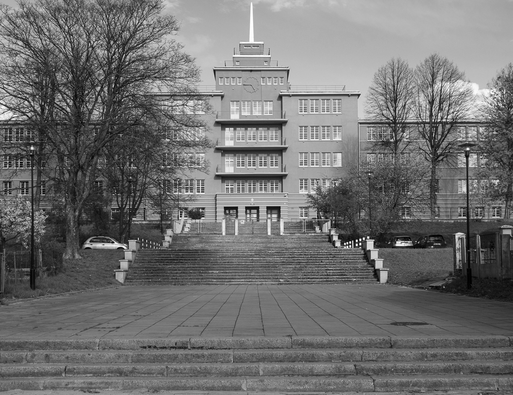 Kliknij obrazek, aby uzyskać większą wersję

Nazwa:	EL53n cz-b.jpg
Wyświetleń:	1801
Rozmiar:	546,0 KB
ID:	172702