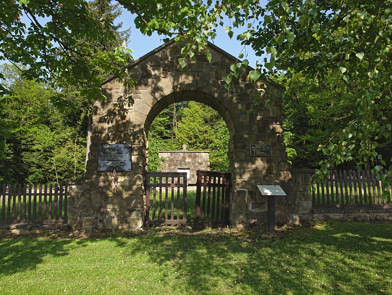 Kliknij obrazek, aby uzyskać większą wersję

Nazwa:	P5213678bp.jpg
Wyświetleń:	177
Rozmiar:	504,7 KB
ID:	175172