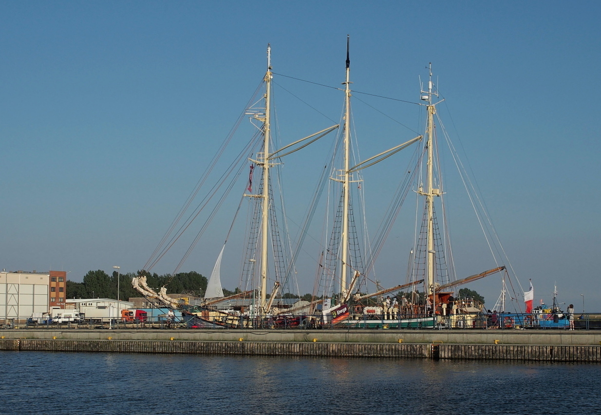 Nazwa:  P6240284...D.jpg
Wyświetleń: 180
Rozmiar:  464,4 KB