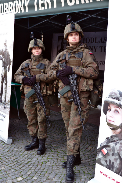 Kliknij obrazek, aby uzyskać większą wersję

Nazwa:	DSCF3846b.jpg
Wyświetleń:	159
Rozmiar:	138,9 KB
ID:	205874