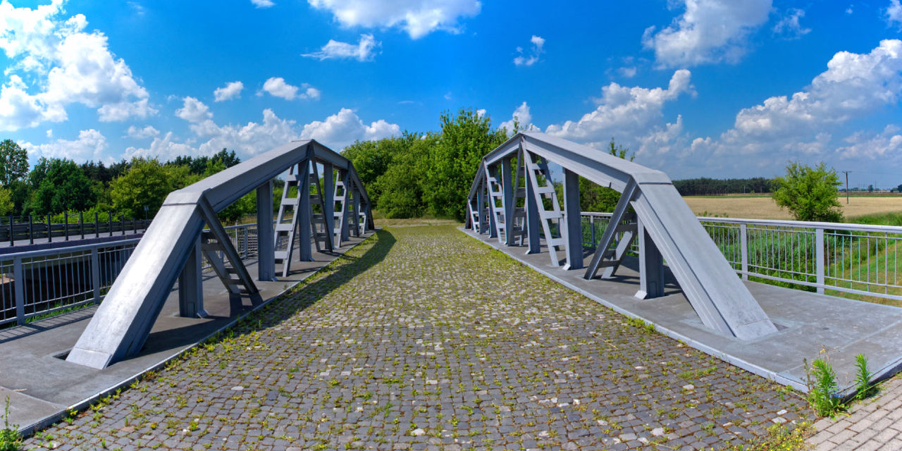 Nazwa:  19062019_TROP0353_DxO - Kopia_stitch_DxO.jpg
Wyświetleń: 334
Rozmiar:  233,7 KB