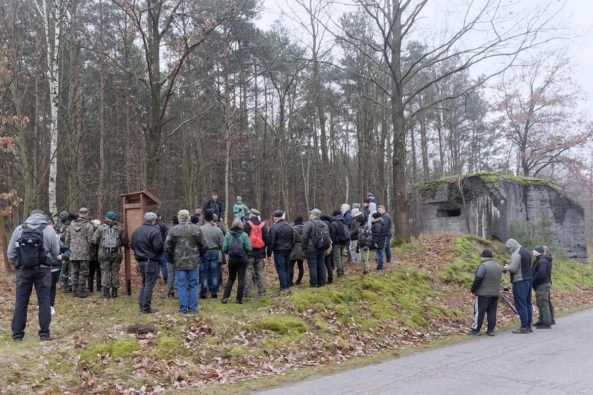 Nazwa:  wymarsz.jpg
Wyświetleń: 163
Rozmiar:  1,13 MB