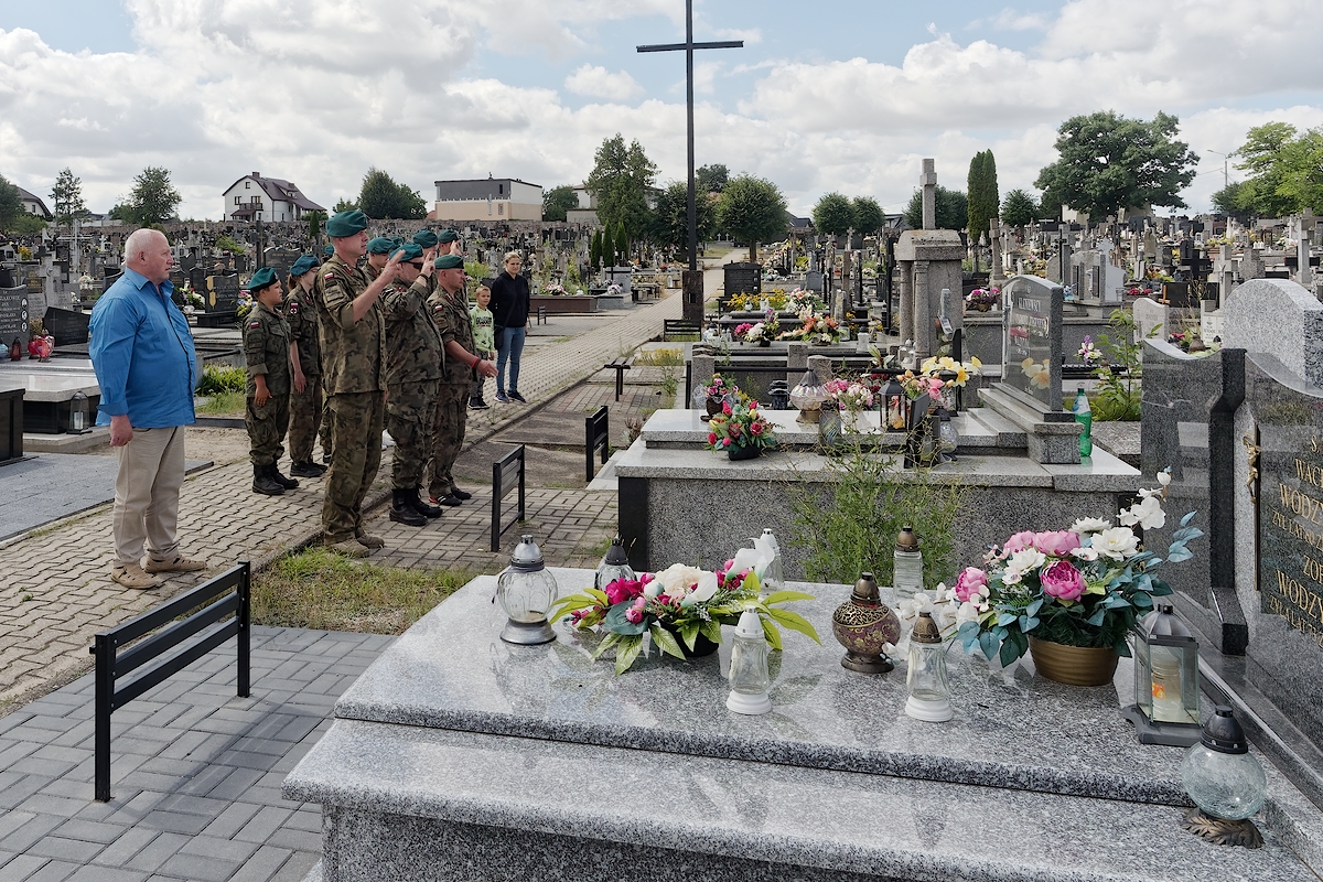 Nazwa:  strzelcy 2.jpg
Wyświetleń: 136
Rozmiar:  1,02 MB