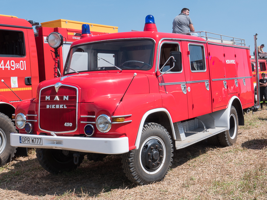 Kliknij obrazek, aby uzyskać większą wersję

Nazwa:	Man 430-1013330.jpg
Wyświetleń:	257
Rozmiar:	638,0 KB
ID:	256982