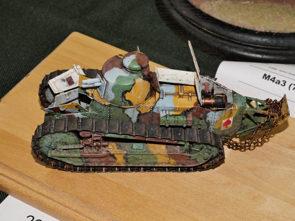 Kliknij obrazek, aby uzyskać większą wersję

Nazwa:	Renault FT.jpg
Wyświetleń:	157
Rozmiar:	214,6 KB
ID:	260789
