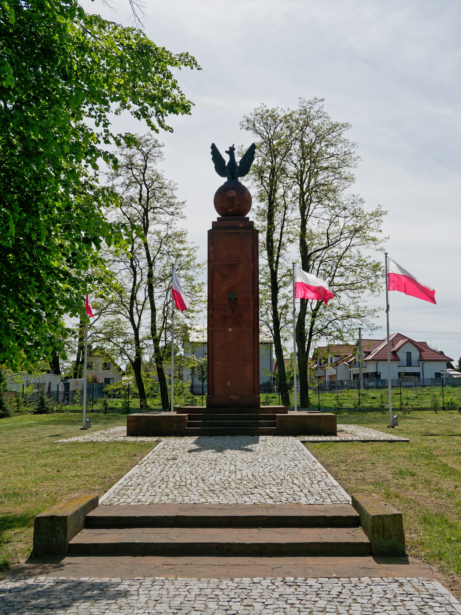 Nazwa:  Iganie 2.jpg
Wyświetleń: 112
Rozmiar:  3,01 MB