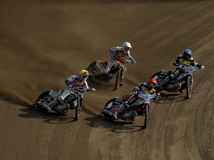 Nazwa:  60_zuzel.jpg
Wyświetleń: 133
Rozmiar:  863,2 KB