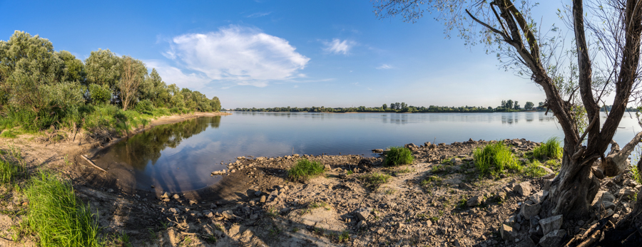 Nazwa:  P8171626-1_stitch-1.jpg
Wyświetleń: 123
Rozmiar:  415,2 KB