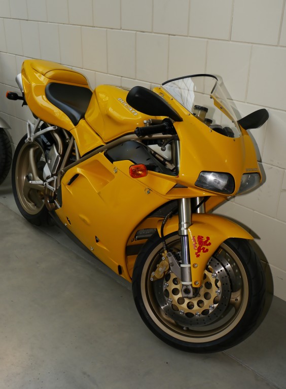 Kliknij obrazek, aby uzyskać większą wersję

Nazwa:	Ducati 748.jpg
Wyświetleń:	179
Rozmiar:	82,4 KB
ID:	183629